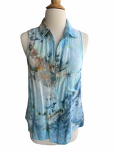 Load image into Gallery viewer, Diamond Dove Top